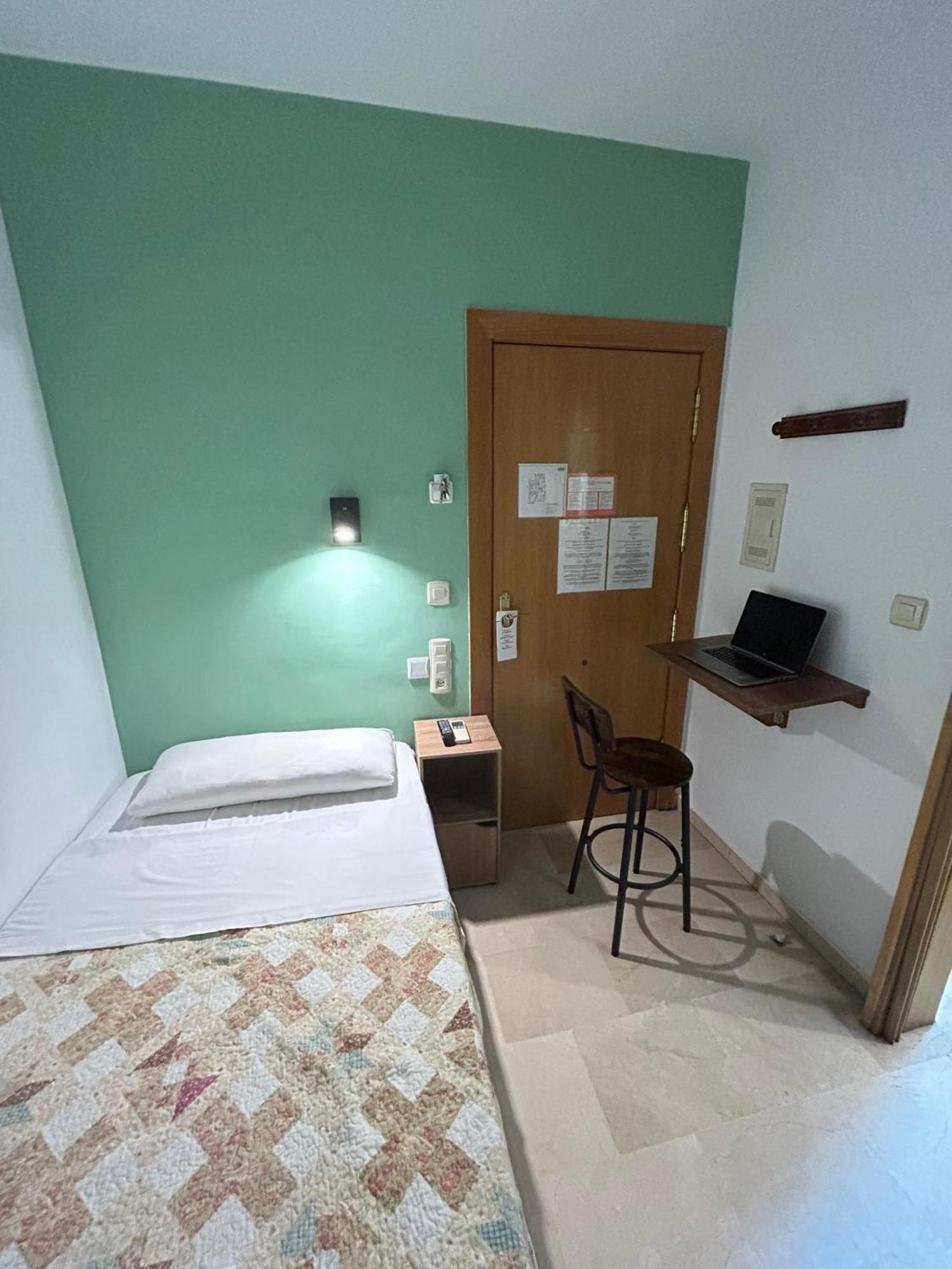 Hostal El Olivo Granada Exteriör bild