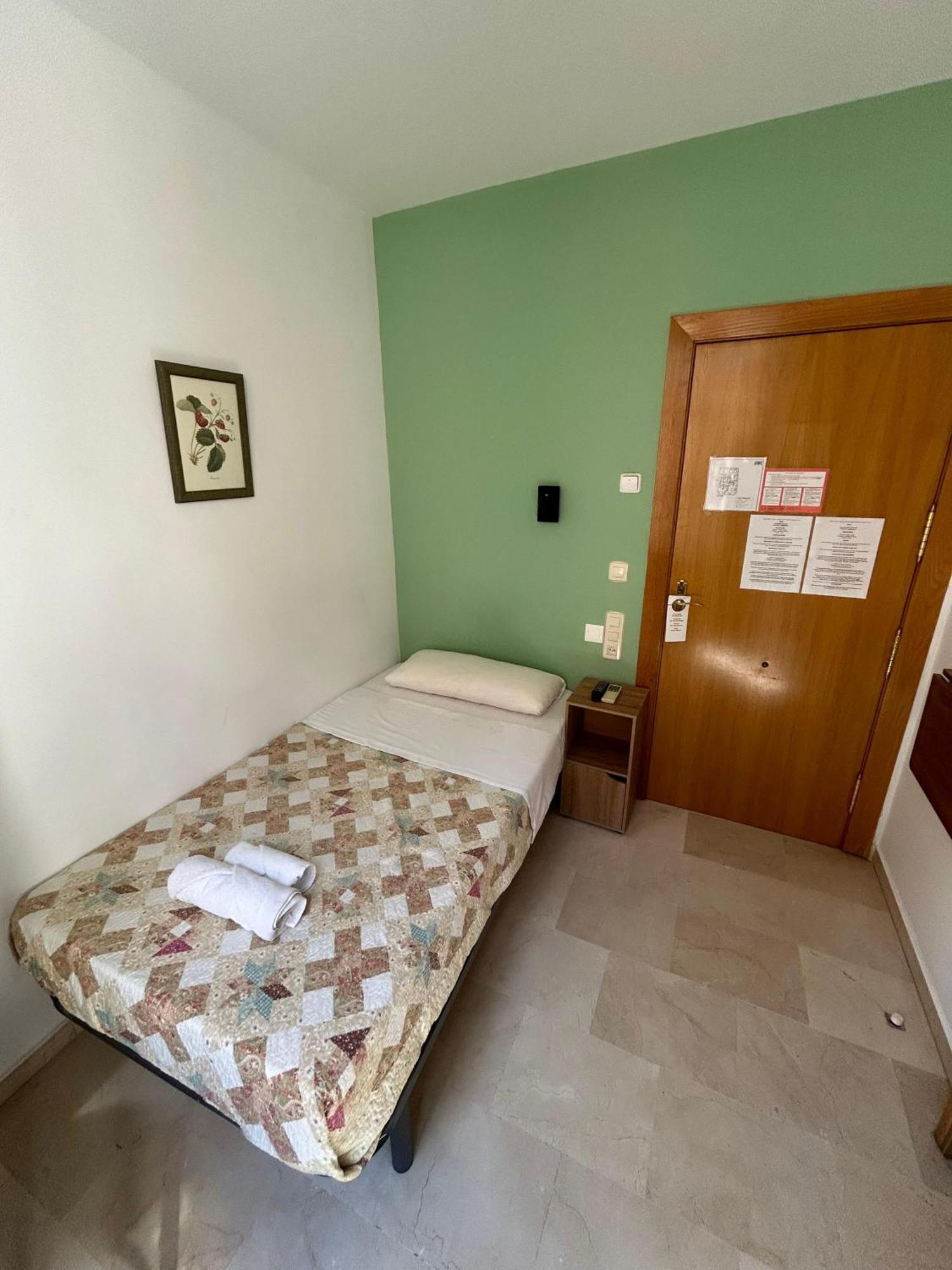 Hostal El Olivo Granada Exteriör bild